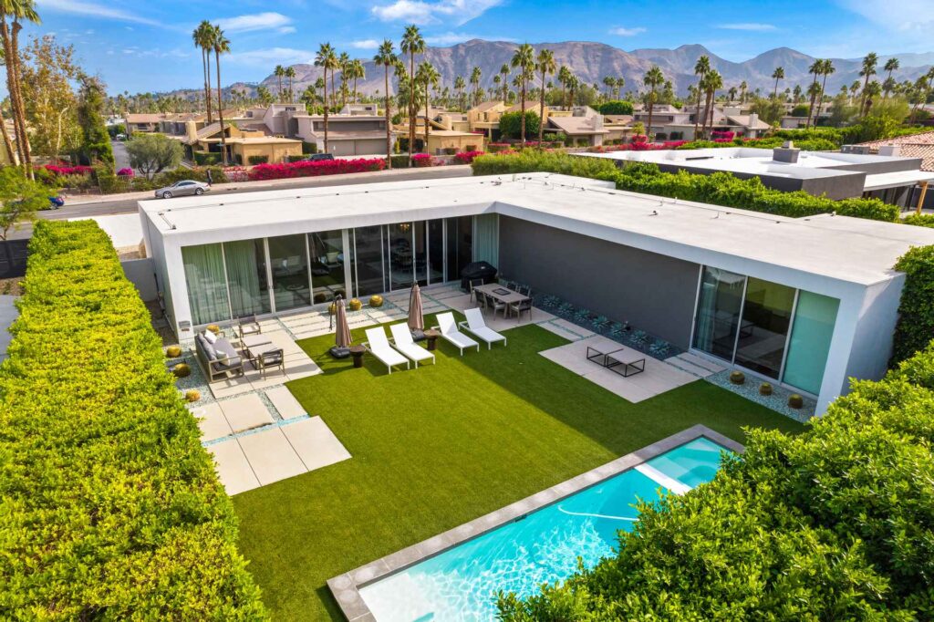 Luxury 3 BR In Palm Springs, CA For Sale Luxury 3 BR In Palm Springs
