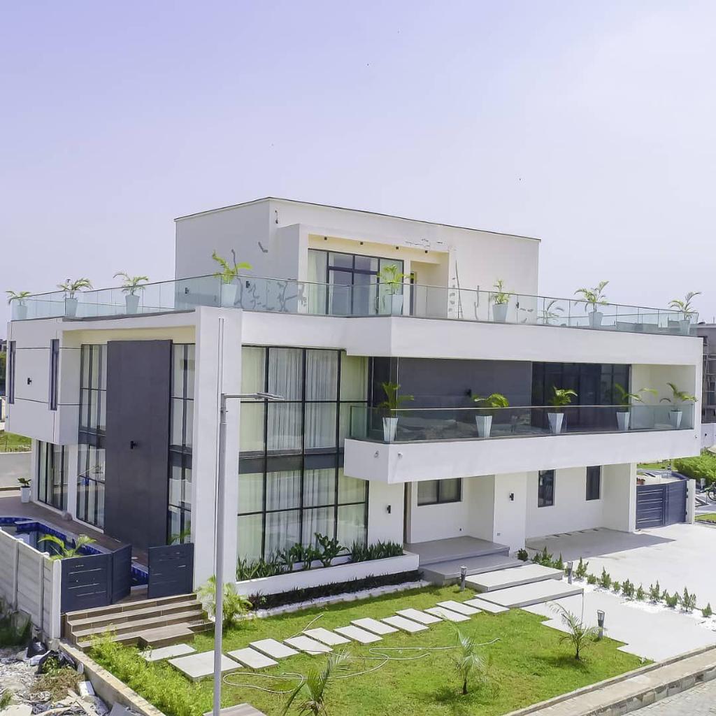 Mansions in Nigeria