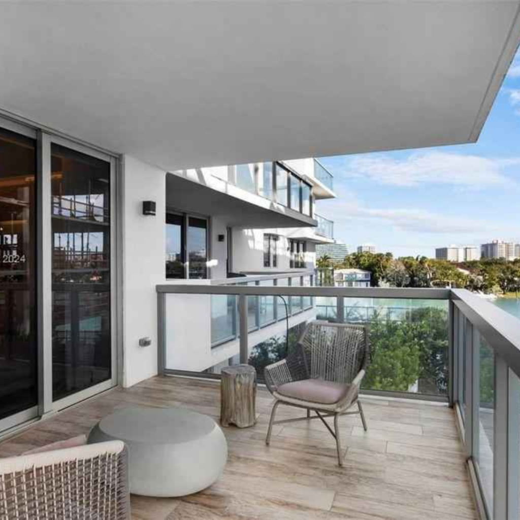 LUXURY Home in Miami