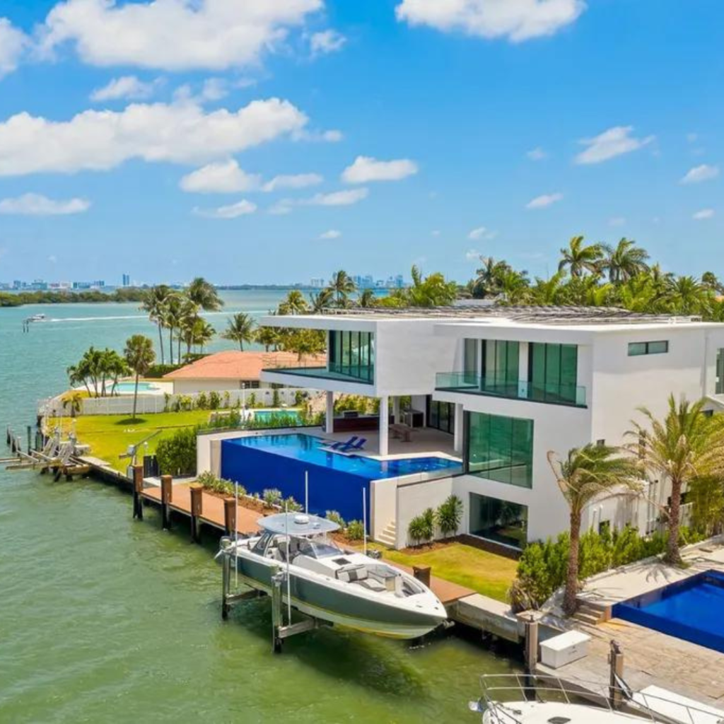 Miami Mansion