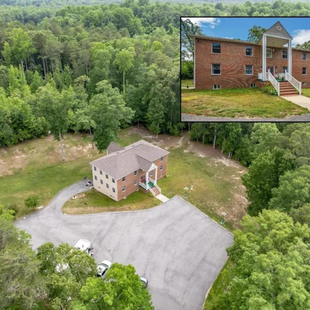 Million Dollar Home: 20.6 Acre(s) of Nature & Luxury in California, Maryland Million Dollar Home