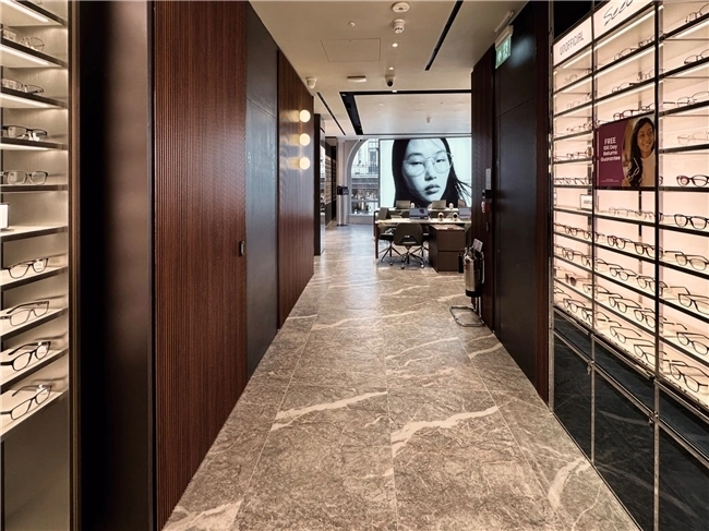 Twenty Years Between Hong Kong and London: What I've Learned About Chinese Brands Entering Europe Vision Express, London